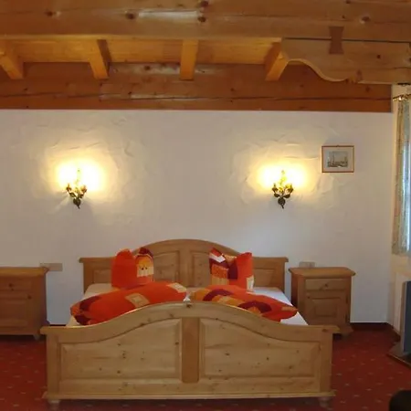 Apartment Gasthaus Falbesoner Gschnitz